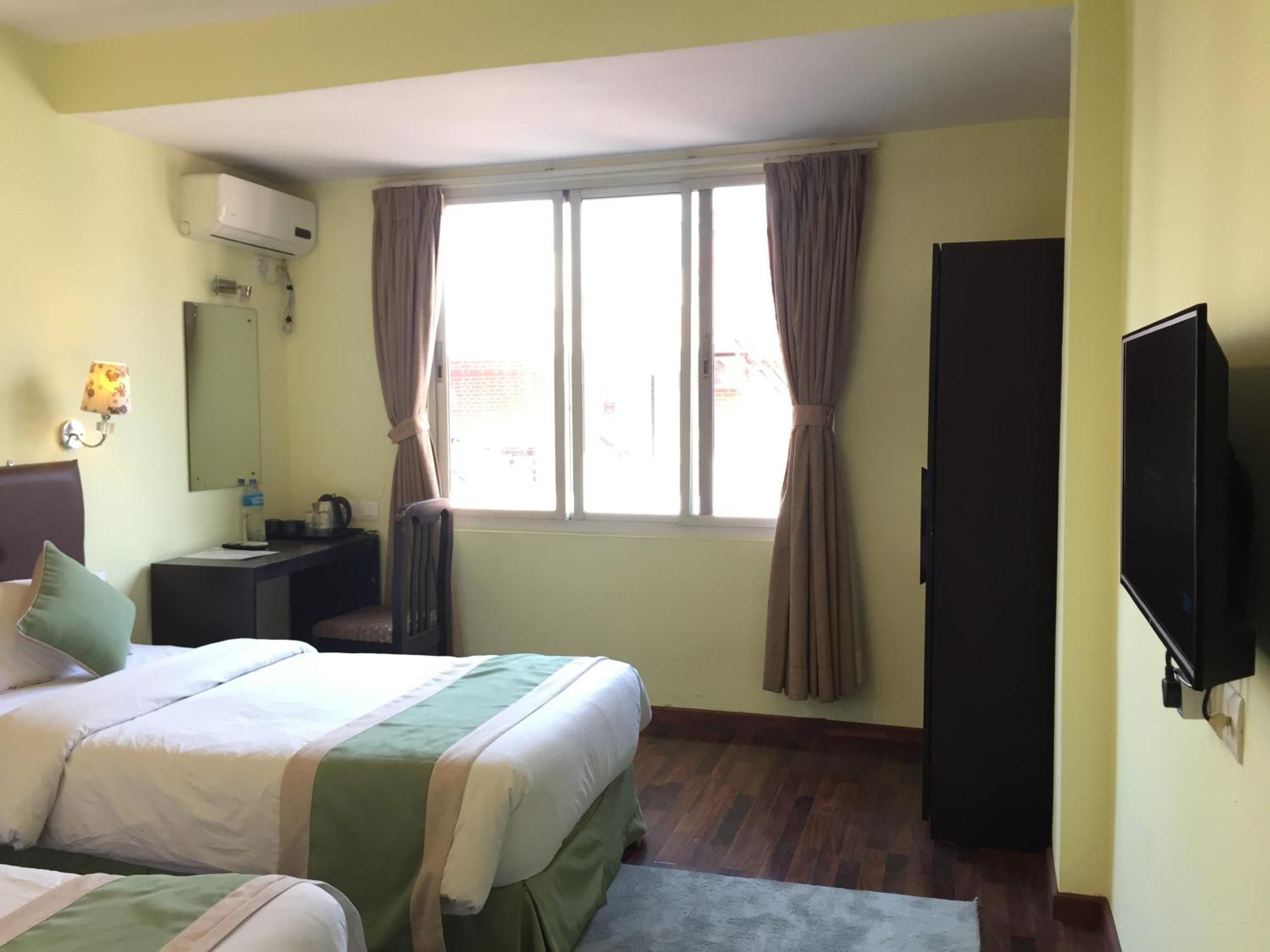 Hotel Serenity Kathmandu Bagian luar foto