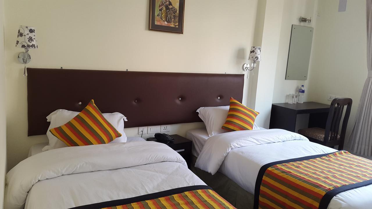 Hotel Serenity Kathmandu Bagian luar foto